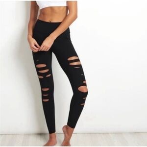 ALO Yoga | Pants & Jumpsuits | Alo Yoga Pants Rare Size Xs